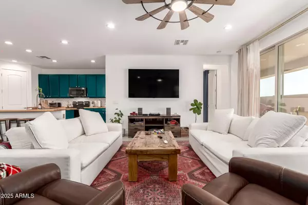 Casa Grande, AZ 85122,1736 E JOELLE Drive