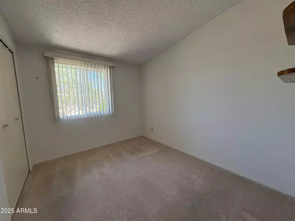 Sierra Vista, AZ 85635,520 W MALLARD Circle