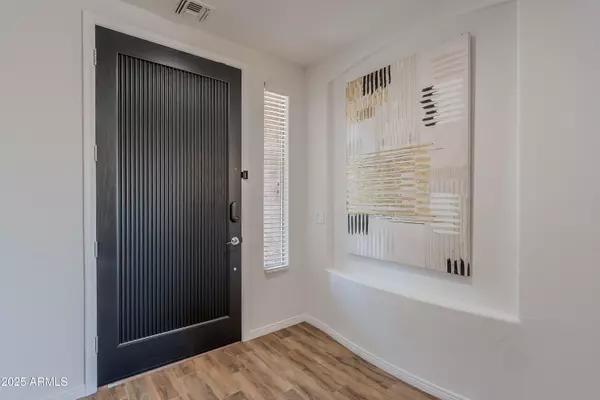 Scottsdale, AZ 85255,19475 N GRAYHAWK Drive #1039