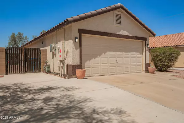 Phoenix, AZ 85083,3032 W RED FOX Road