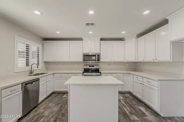 San Tan Valley, AZ 85140,763 E MADDISON Street