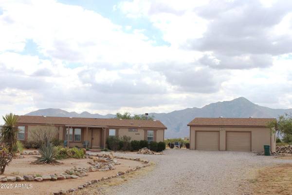 Hereford, AZ 85615,6490 S ALVARADO Place