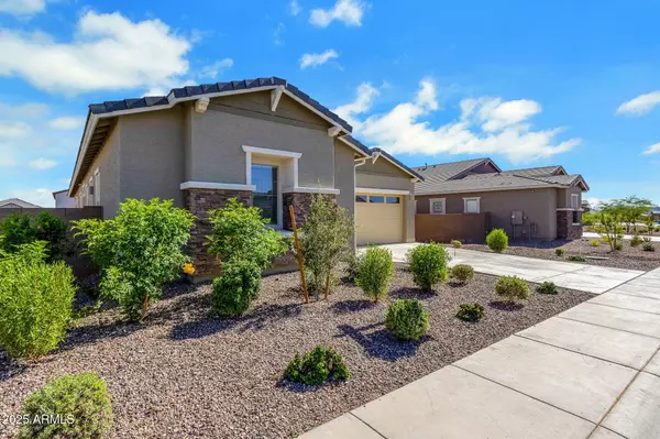 3885 E KENLEY Lane, San Tan Valley, AZ 85143