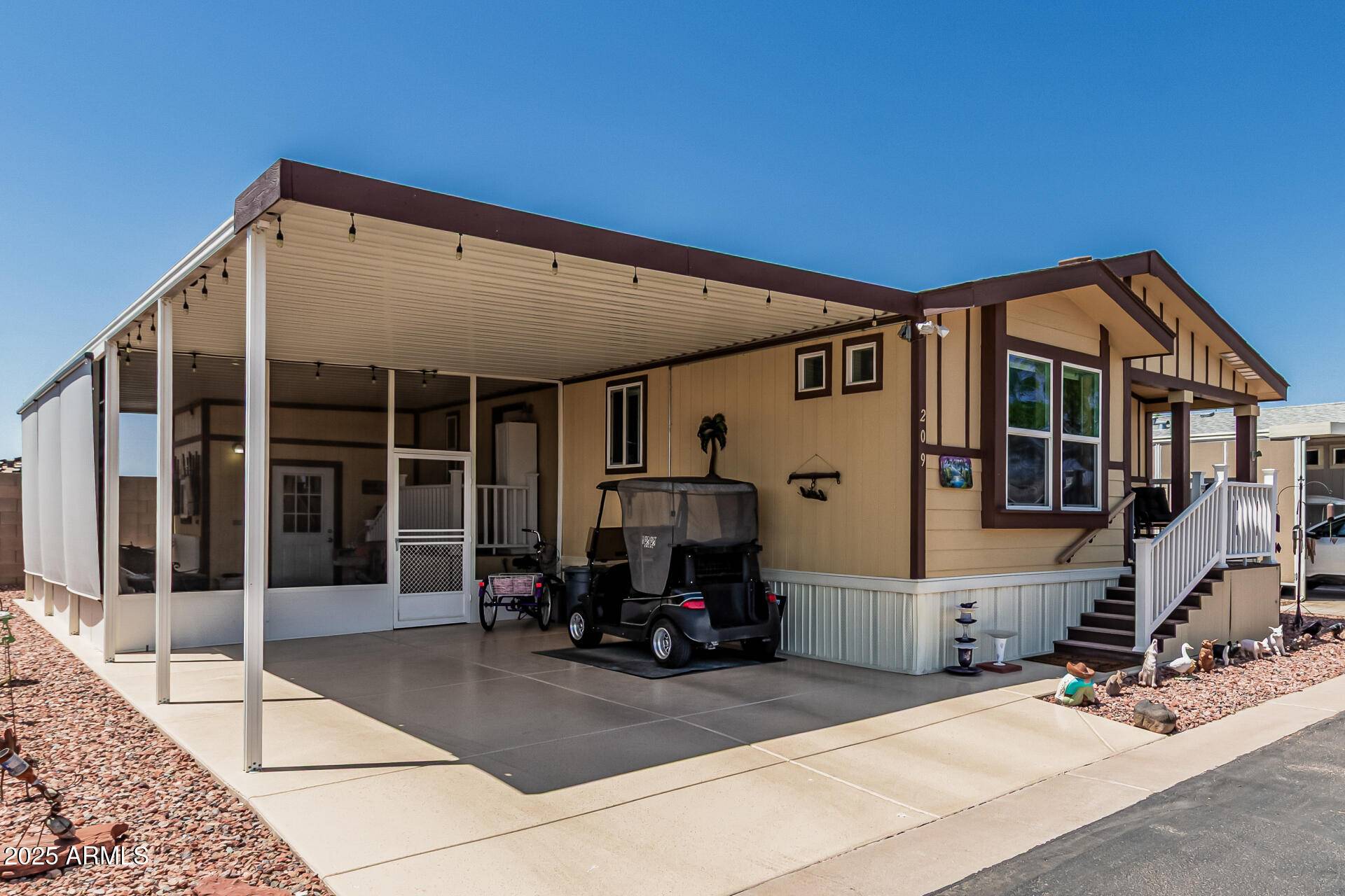 Goodyear, AZ 85338,17506 W VAN BUREN Street #209