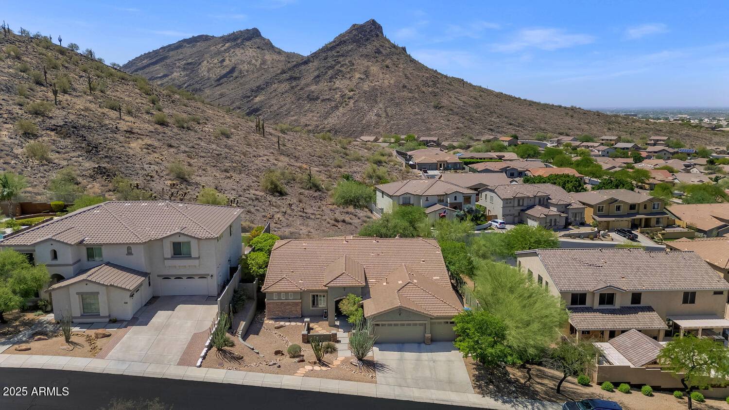 Phoenix, AZ 85083,6133 W FETLOCK Trail