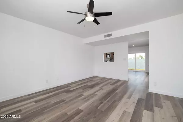 Glendale, AZ 85301,7801 N 44TH Drive #1003