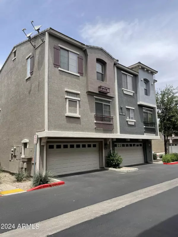 Tempe, AZ 85288,280 S EVERGREEN Road #1361