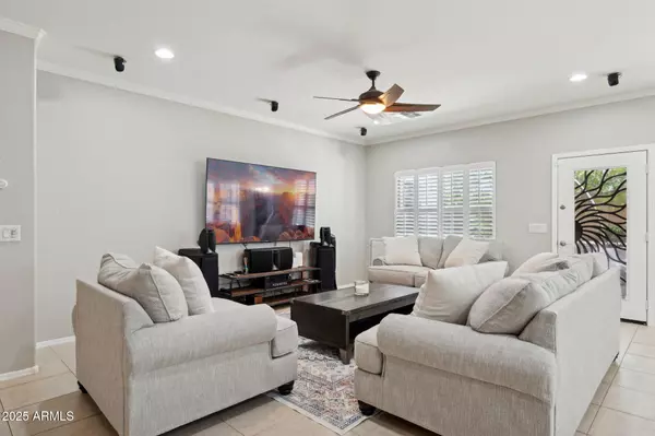 Gilbert, AZ 85297,2957 E MELROSE Street