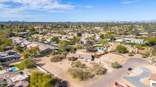 Scottsdale, AZ 85260,10810 N 82ND Place