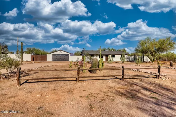 Mesa, AZ 85207,639 N 102ND Place