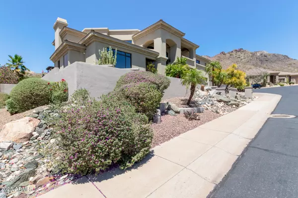 Phoenix, AZ 85020,8614 N 17TH Place