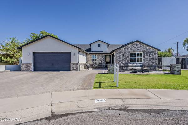 3834 E CLARENDON Avenue, Phoenix, AZ 85018