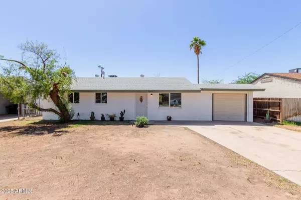 Phoenix, AZ 85021,10012 N 16TH Drive