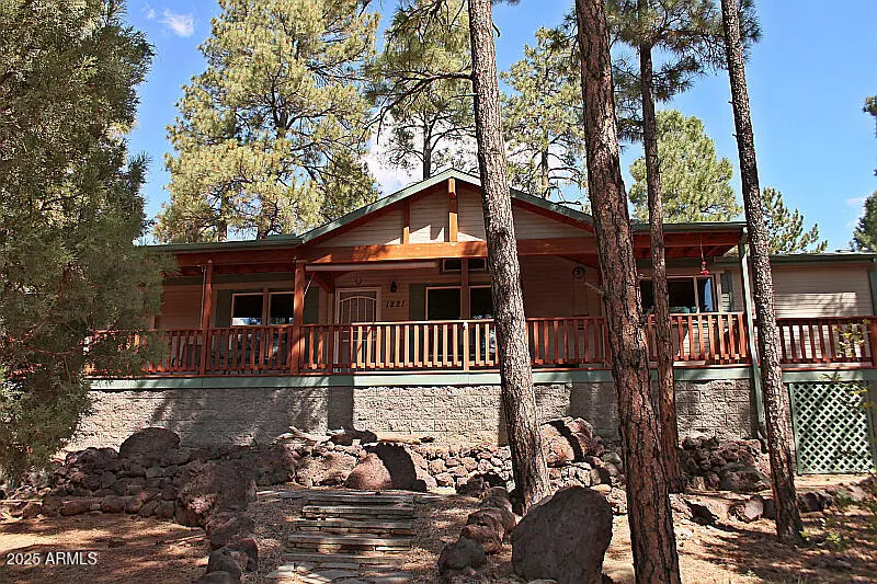Show Low, AZ 85901,1221 S Cherokee Drive