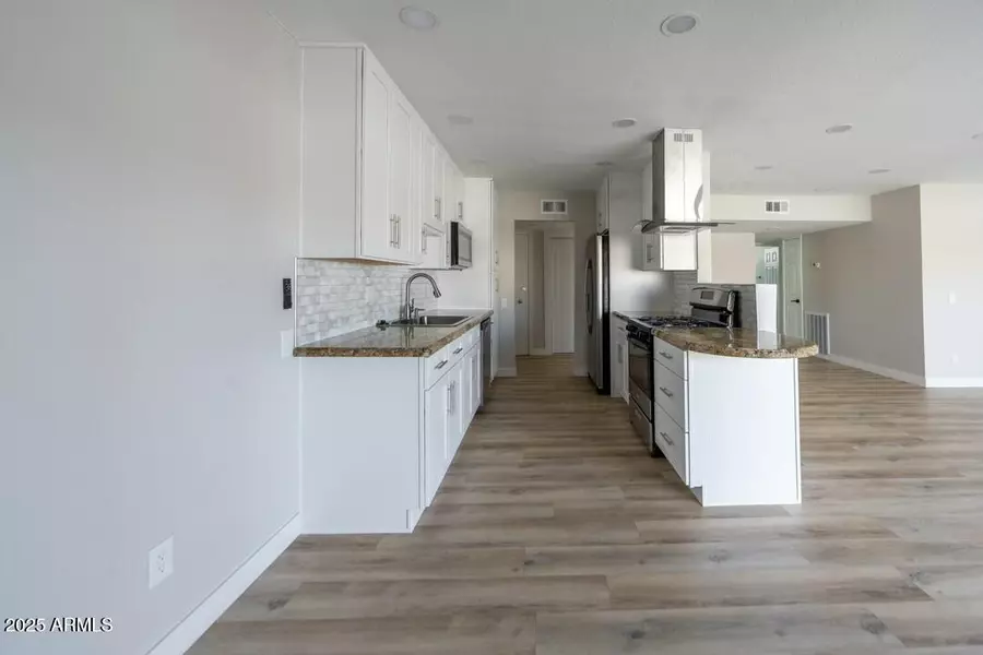 6767 N 7TH Street #123, Phoenix, AZ 85014