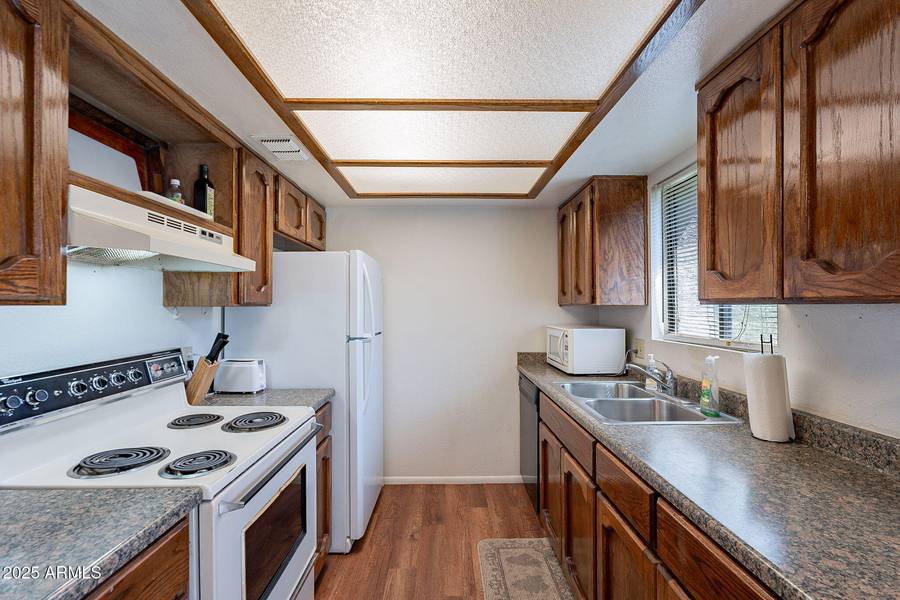 3131 W COCHISE Drive #269, Phoenix, AZ 85051