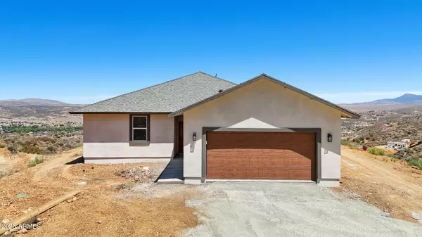 3353 S Circle Mountain Drive, Humboldt, AZ 86329