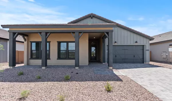 42065 N Cutbow Trail, San Tan Valley, AZ 85140