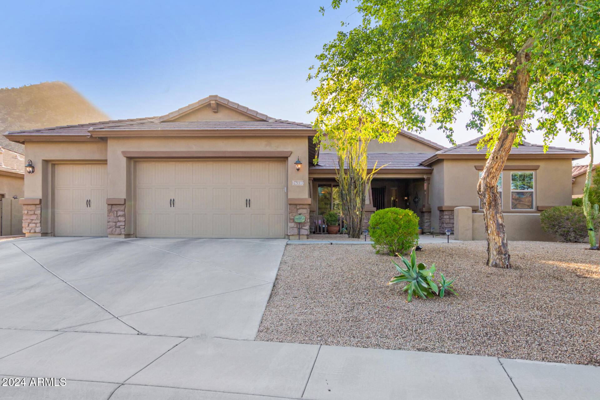 Phoenix, AZ 85083,26330 N 56TH Drive