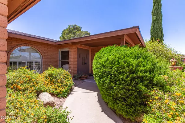 Phoenix, AZ 85028,3131 E LAS ROCAS Drive