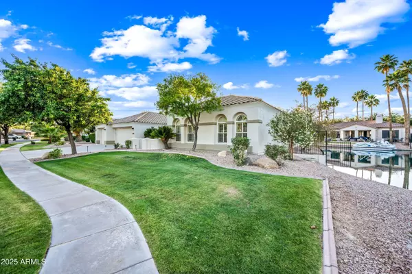Chandler, AZ 85248,1724 W BLUE RIDGE Way