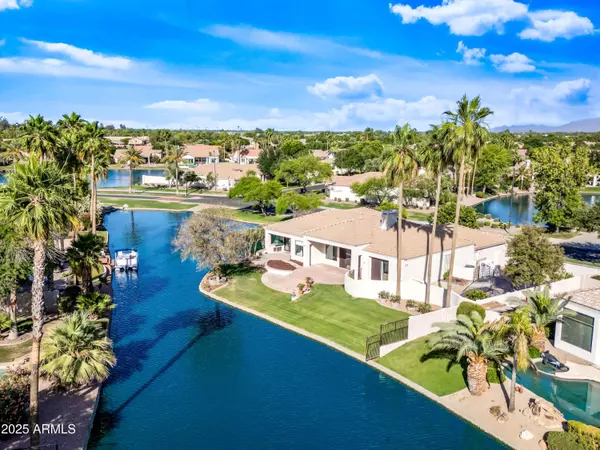 Chandler, AZ 85248,1724 W BLUE RIDGE Way