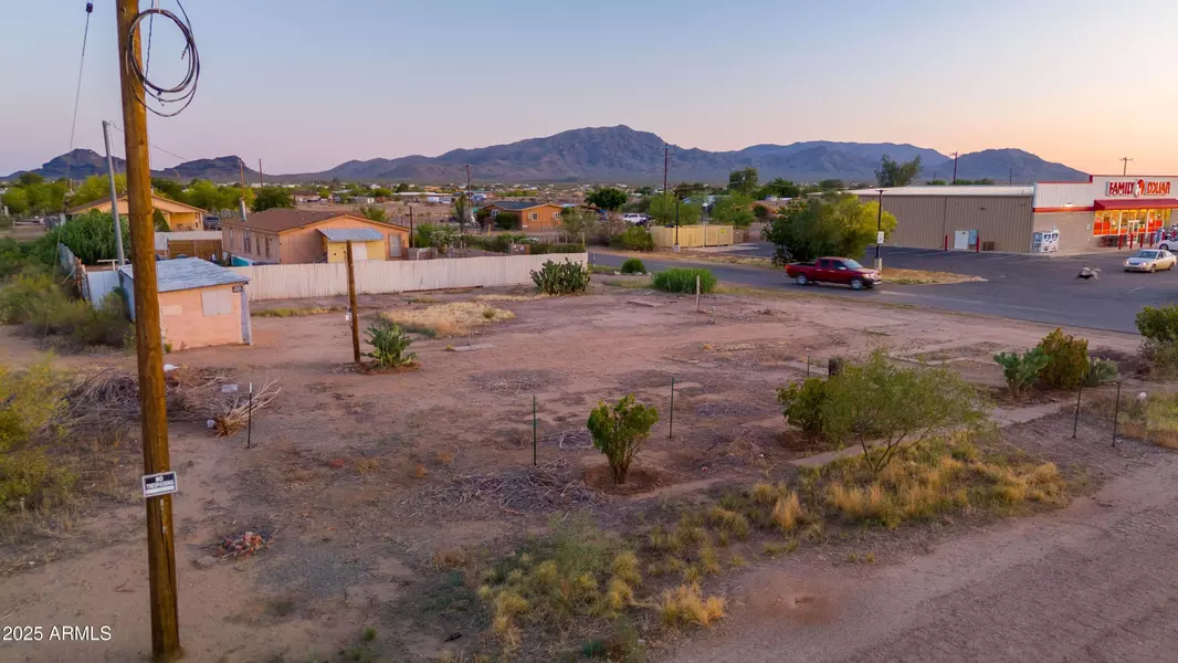 50000 W US-60 -- #-, Aguila, AZ 85320
