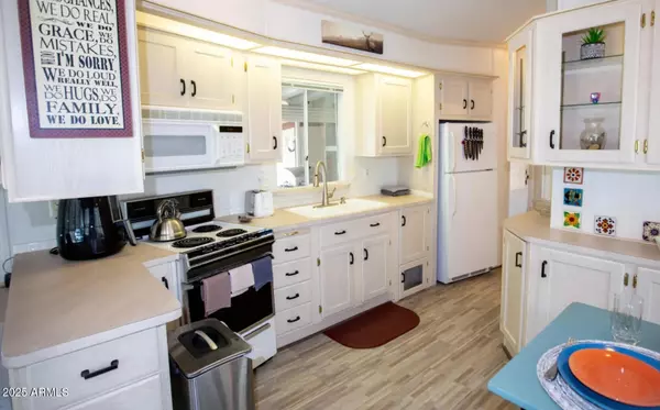 Show Low, AZ 85901,270 N Clark Road #142