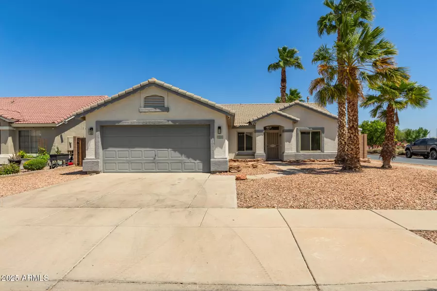 7924 W HAMMOND Lane, Phoenix, AZ 85043