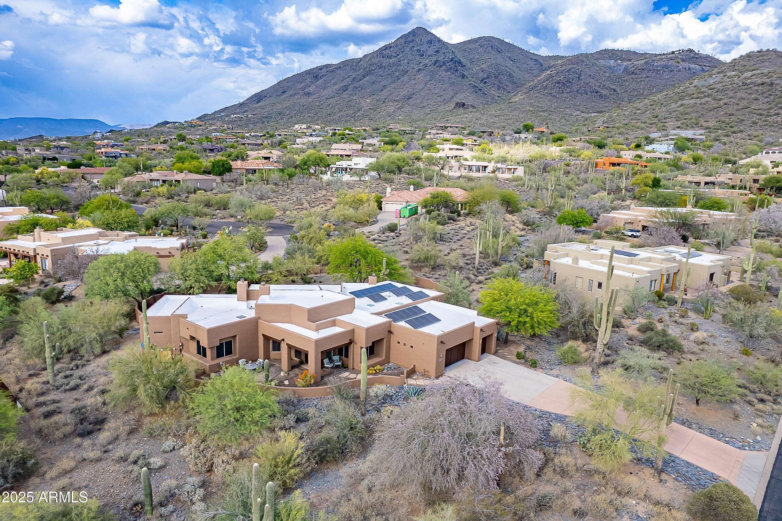 5892 E CAREFREE MOUNTAIN Drive, Carefree, AZ 85377