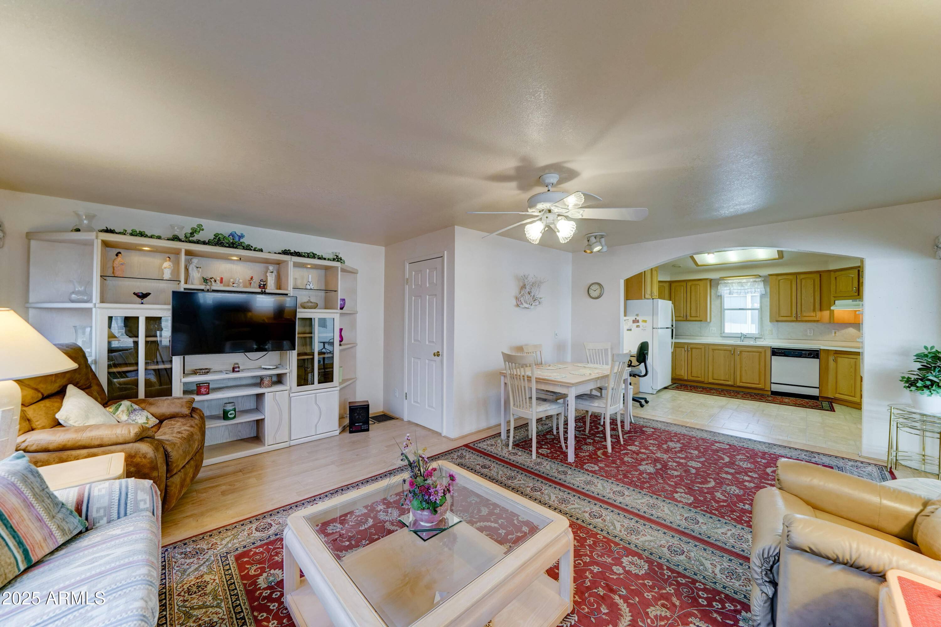 Mesa, AZ 85206,111 S GREENFIELD Road #467