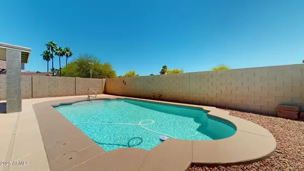 Surprise, AZ 85374,16537 N Oachs Drive