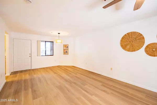 Chandler, AZ 85224,1287 N ALMA SCHOOL Road #171