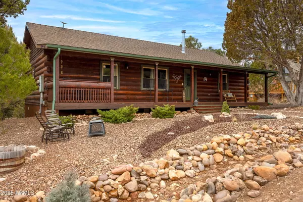 2245 Double Bogey Way, Overgaard, AZ 85933