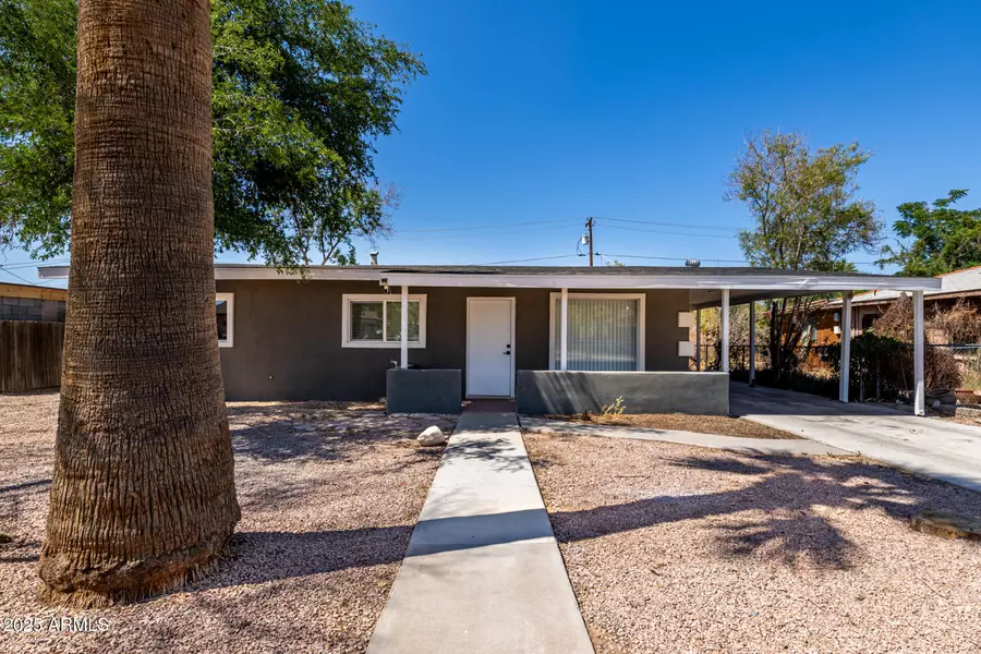 1628 E SUNLAND Avenue, Phoenix, AZ 85040