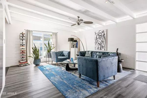 Phoenix, AZ 85014,1029 E PALO VERDE Drive