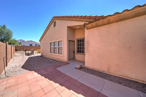 Gold Canyon, AZ 85118,8900 E RAINIER Drive