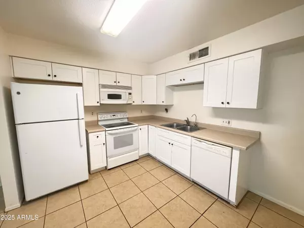 Mesa, AZ 85205,6165 E Glencove Street #2