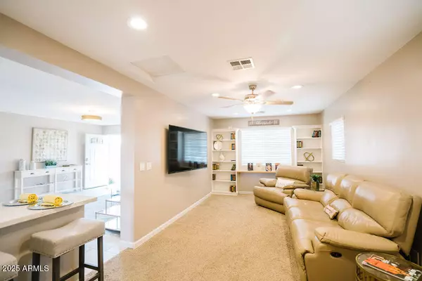 Scottsdale, AZ 85251,6705 E 1ST Avenue