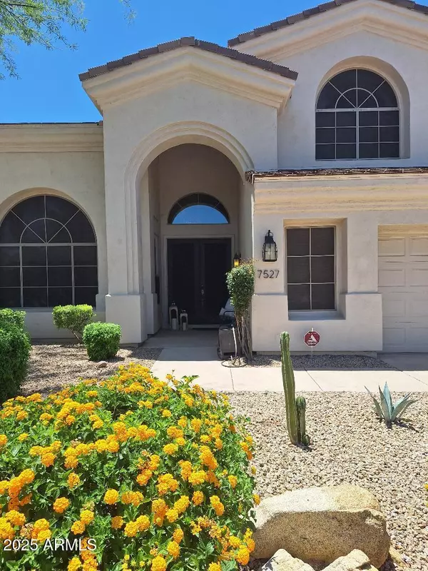 Scottsdale, AZ 85255,7527 E NESTLING Way