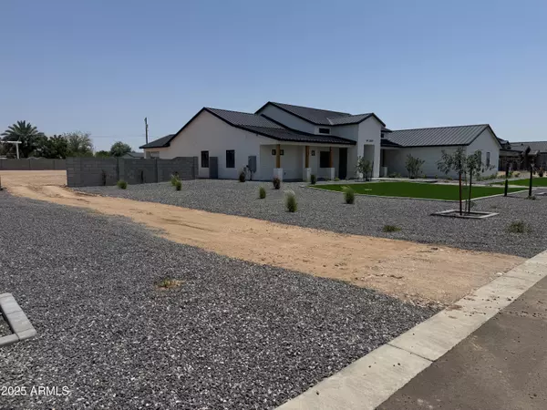 San Tan Valley, AZ 85140,35809 N Evermore Madison Street
