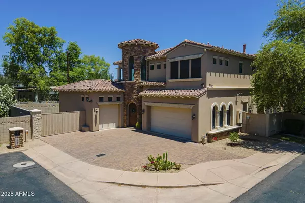 Phoenix, AZ 85018,3812 E CAMELBACK Road