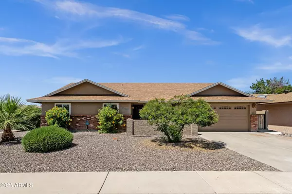 Mesa, AZ 85205,6546 E DALLAS Street