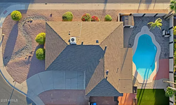Phoenix, AZ 85053,3054 W REDFIELD Road