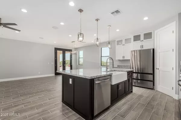 Buckeye, AZ 85326,11246 S 219TH Lane