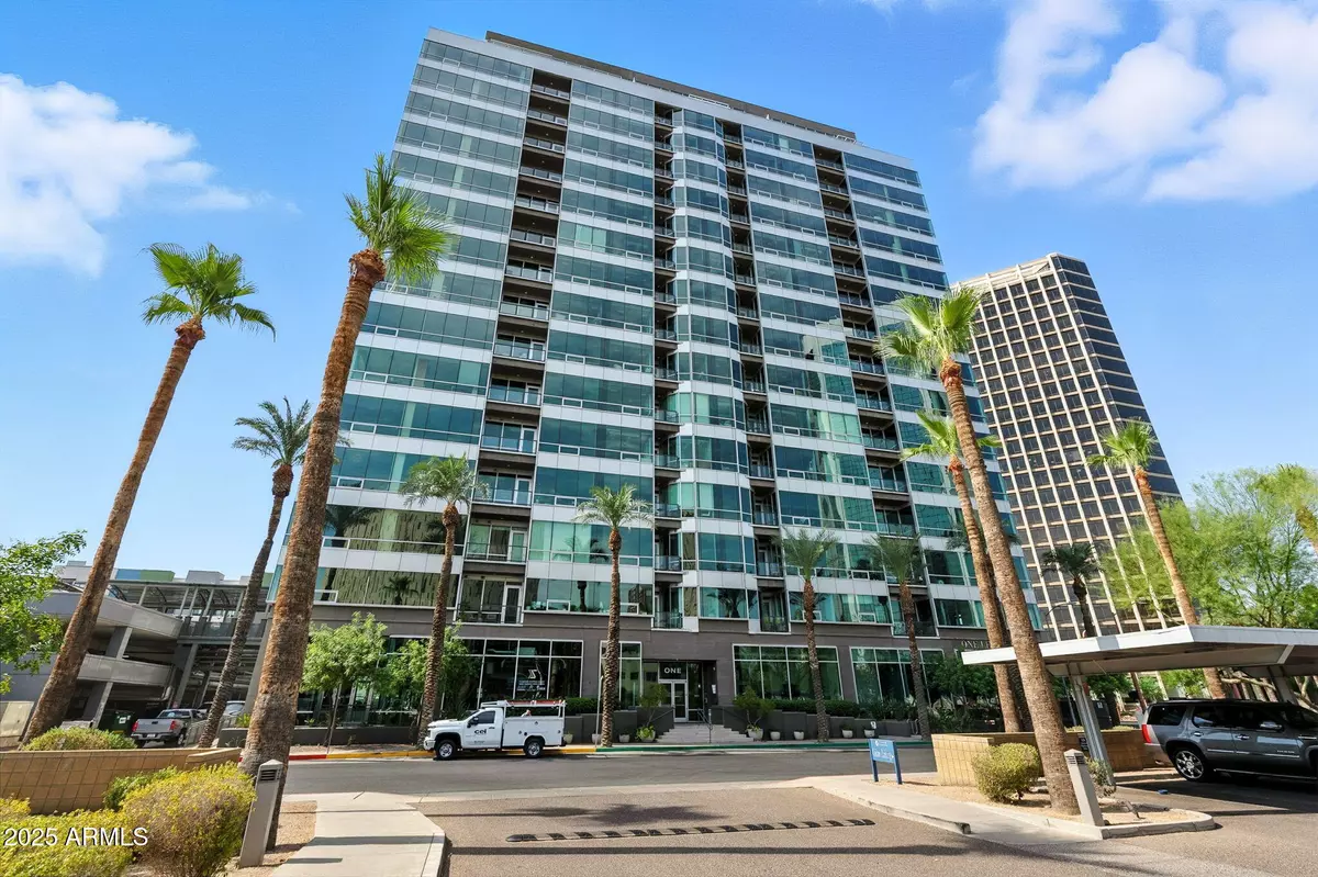 Phoenix, AZ 85012,1 E LEXINGTON Avenue #1306