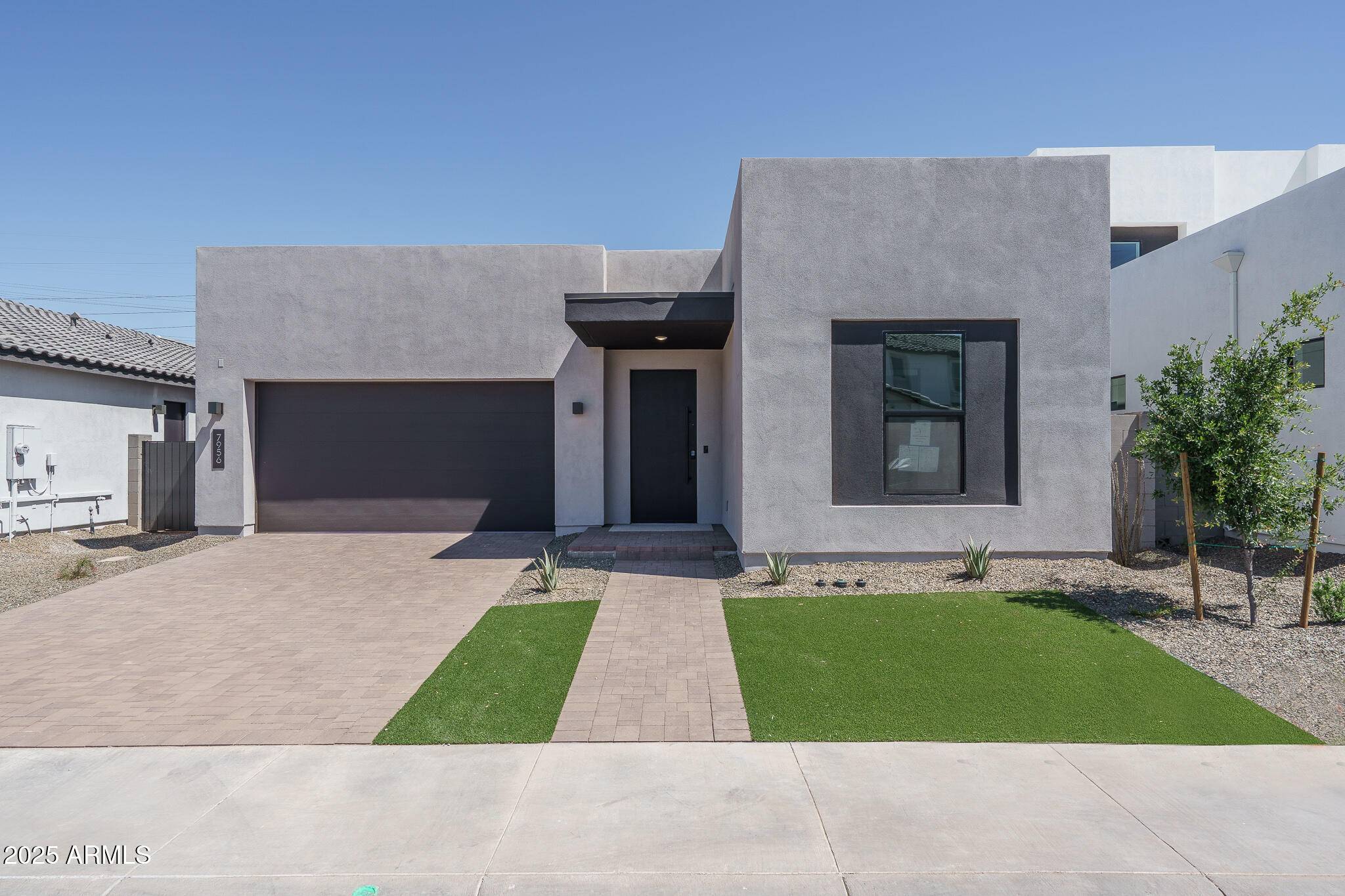 7956 W GRISWOLD Road, Peoria, AZ 85345