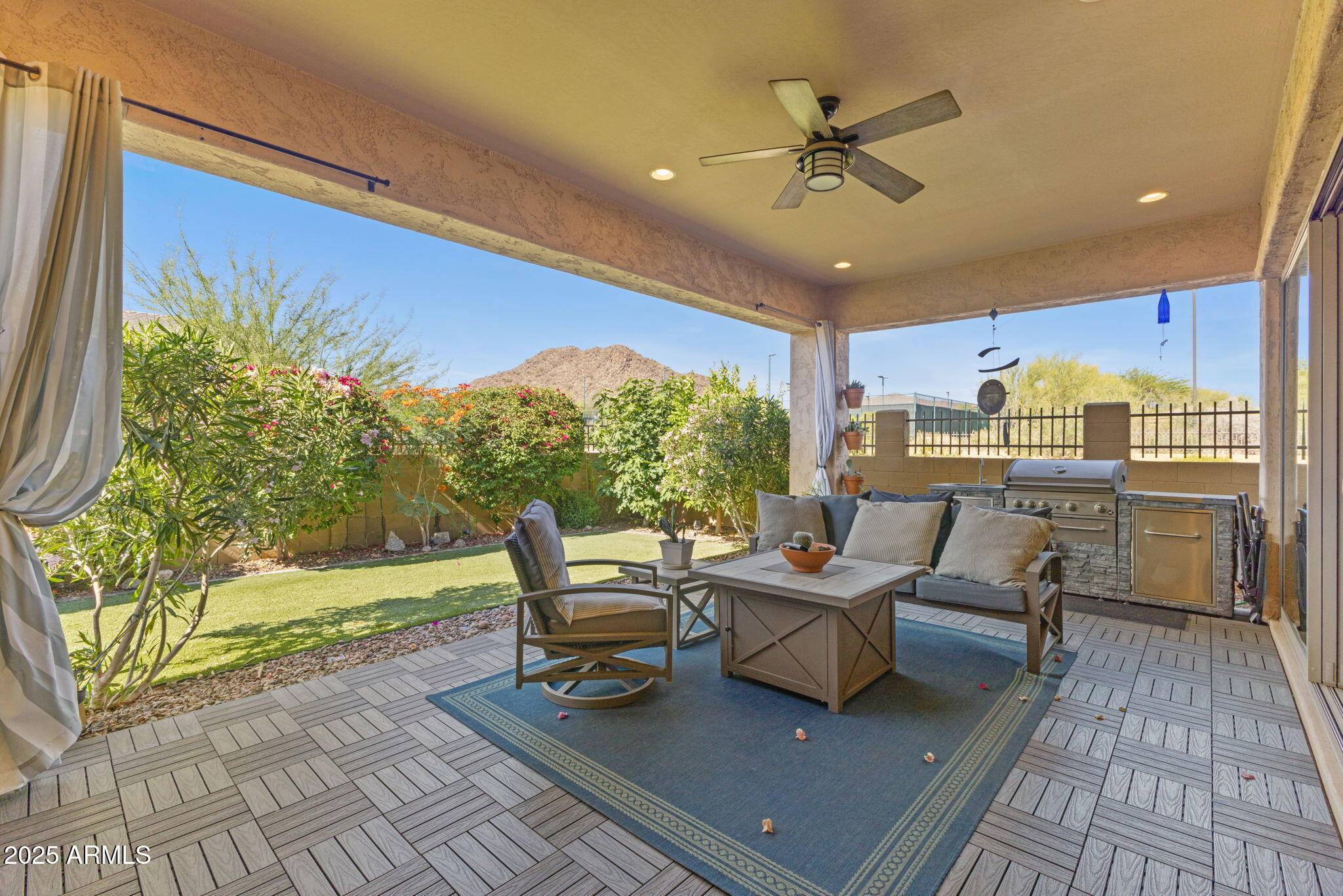 Mesa, AZ 85207,6948 E QUILL Street
