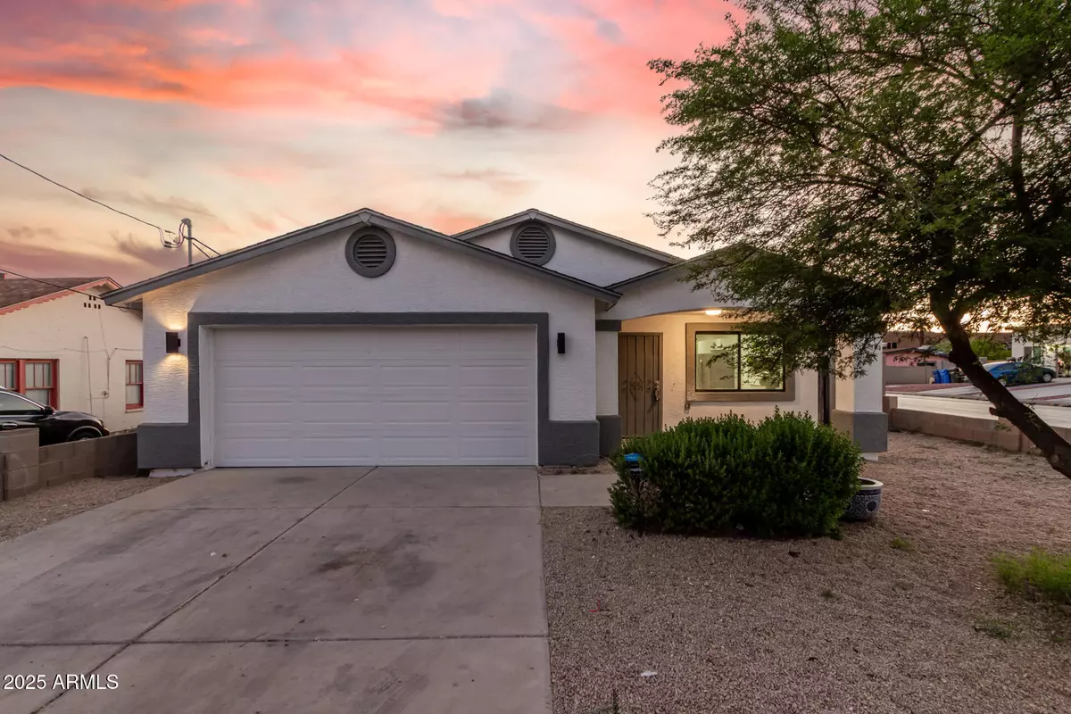 Phoenix, AZ 85020,8846 N 3RD Street