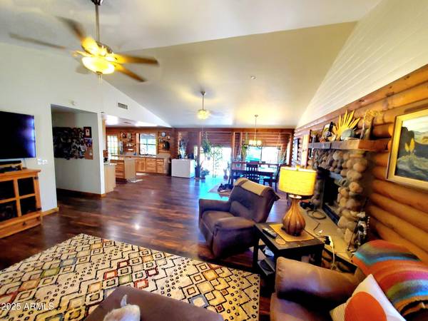 Payson, AZ 85541,367 S RIVER Road
